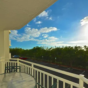 Sunrise Dominican #110 Apartment Key West